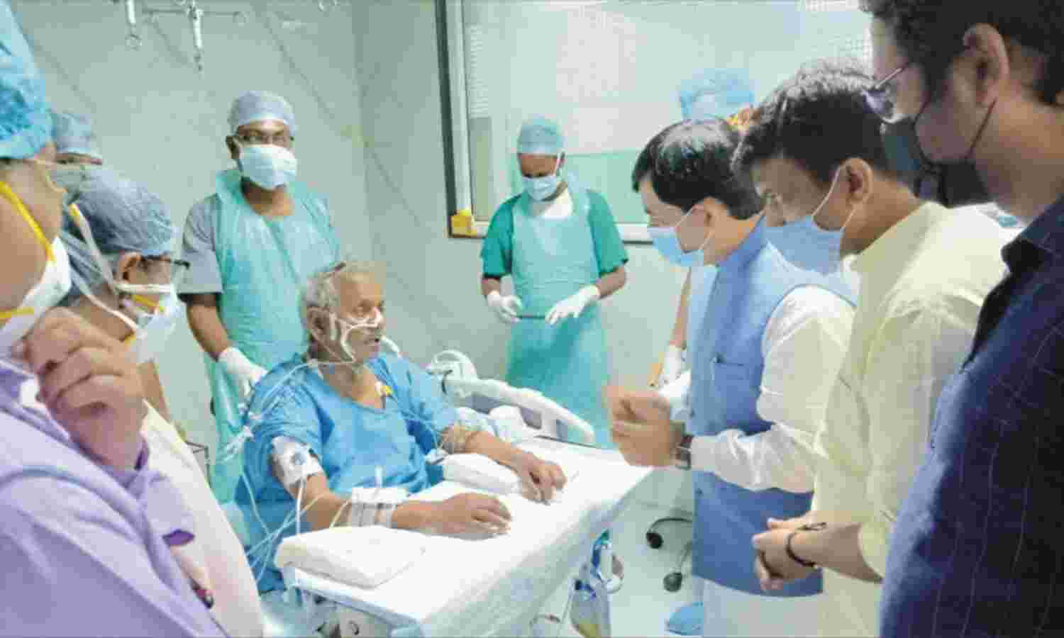 प्रधानमंत्री ने जाना कल्याण सिंह का हाल, शाहनवाज  हुसैन देखने पहुंचे अस्पताल