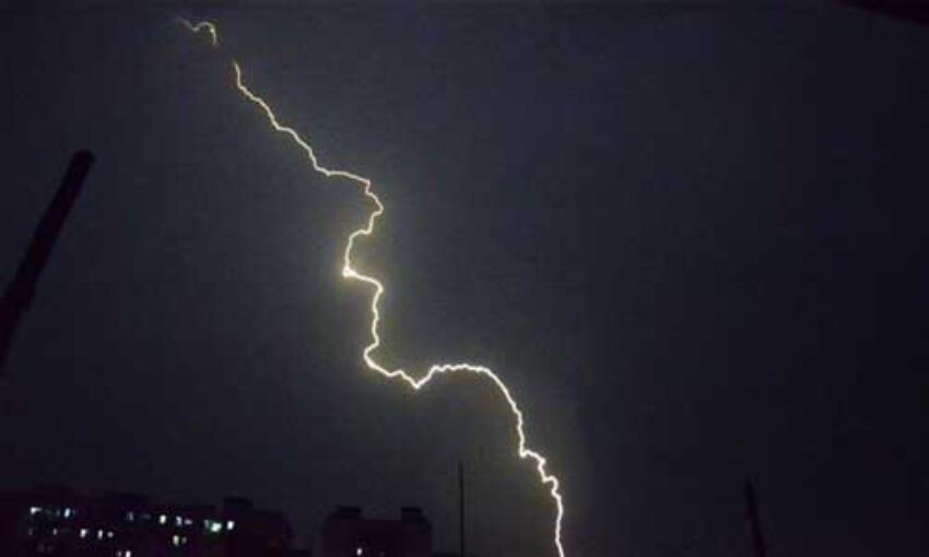 आकाशीय बिजली गिरने से ग्वालियर, शिवपुरी सहित अन्य जिलों में 11 की मौत