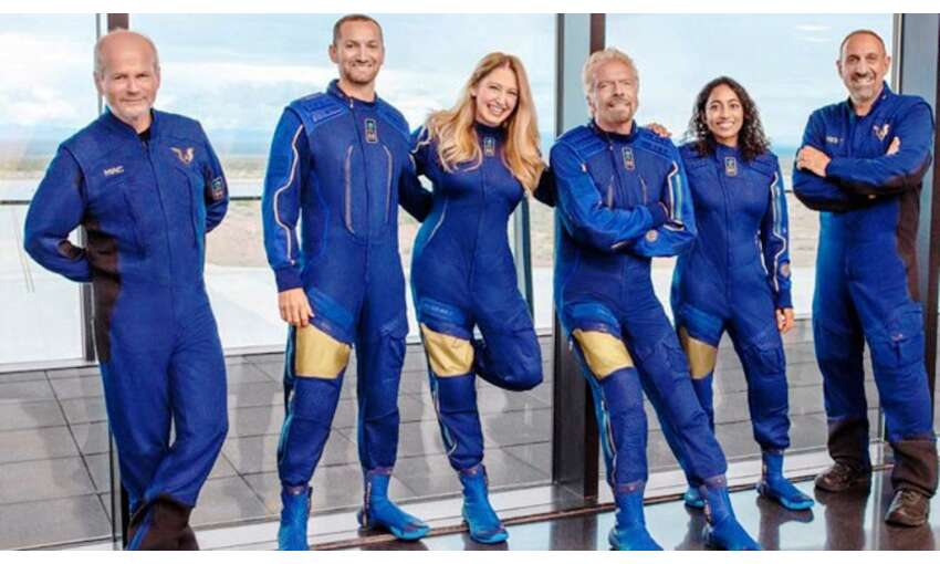 भारतीय मूल की सिरीशा ने अंतरिक्ष में भरी उड़ान, 6 सदस्यीय दल के साथ रवाना