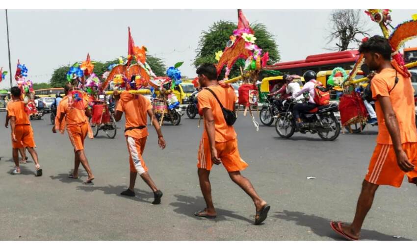 उत्तर प्रदेश में कांवड़ यात्रा स्थगित, सरकार ने सुप्रीम कोर्ट को दी जानकारी