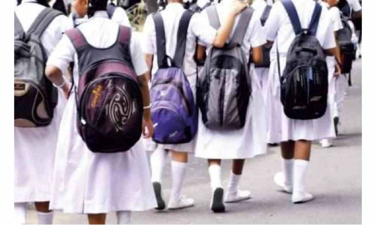 सुप्रीम कोर्ट की फटकार के बाद एक्शन में दिल्ली सरकार, सभी स्कूल किए बंद