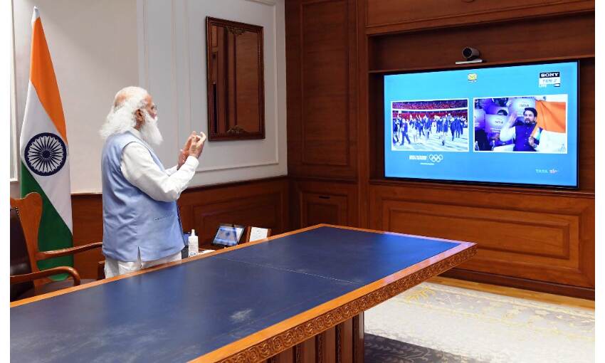 प्रधानमंत्री ने ओलंपिक खिलाडियों को दी शुभकामनाएं, भारतीय दल का ताली बजाकर किया अभिवादन