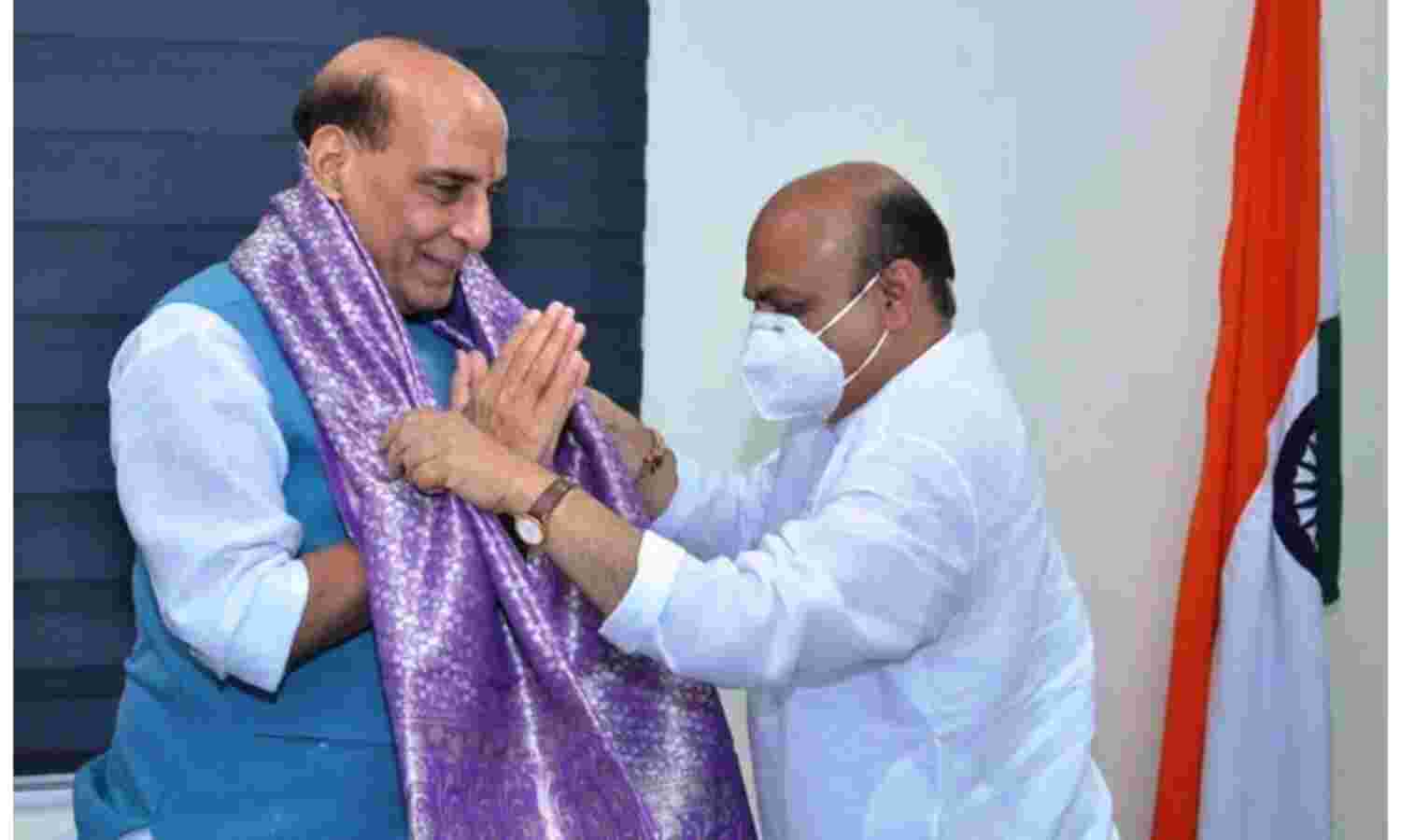 कर्नाटक के मुख्यमंत्री की पहली दिल्ली यात्रा, शाह, राजनाथ सहित कई मंत्रियों से की मुलाकात