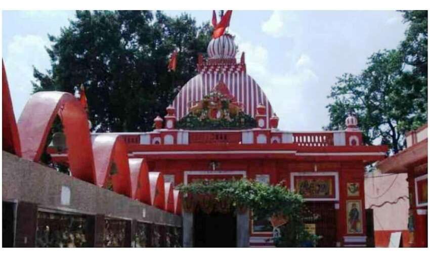 आतंकियों की धमकी : साथियों को नहीं छोड़ा तो बम से उड़ा देंगे मंदिर आतंकियों की धमकी : साथियों को नहीं छोड़ा तो बम से उड़ा देंगे मंदिर