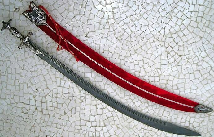 विश्व प्रसिद्ध सिरोही की तलवारें