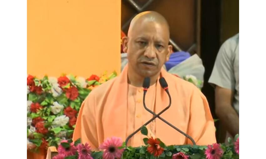 अब सैनिक स्कूल से वीरों के साथ वीरांगनाएं भी मिलेंगी : योगी आदित्यनाथ