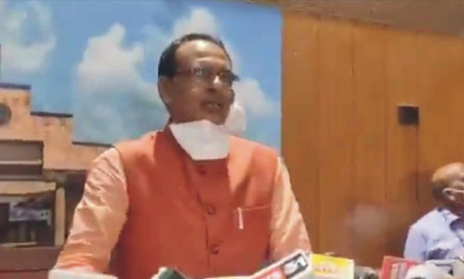 कमलनाथ बताएं 27% आरक्षण बरकरार रखने के लिए कांग्रेस ने क्या किया : शिवराज सिंह