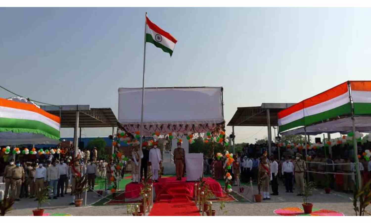 ग्वालियर में धूमधाम से मना स्वतंत्रता दिवस, प्रभारी मंत्री सिलावट ने किया ध्वजारोहण