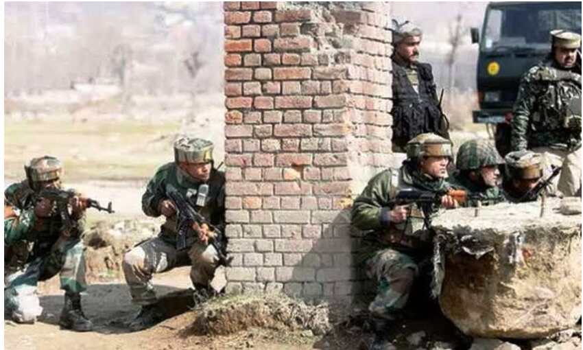 पुलवामा में सुरक्षाबलों और आतंकवादियों के बीच मुठभेड़, हिजबुल के दो आतंकी ढेर