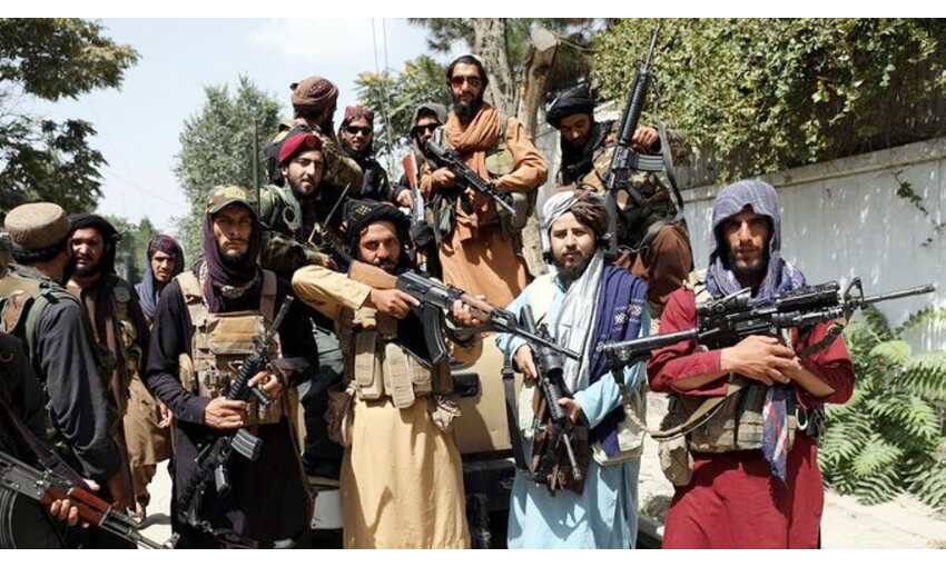 तालिबान ने पासपोर्ट की जांच के बाद भारतीयों को छोड़ा, काबुल एयरपोर्ट पहुंचे