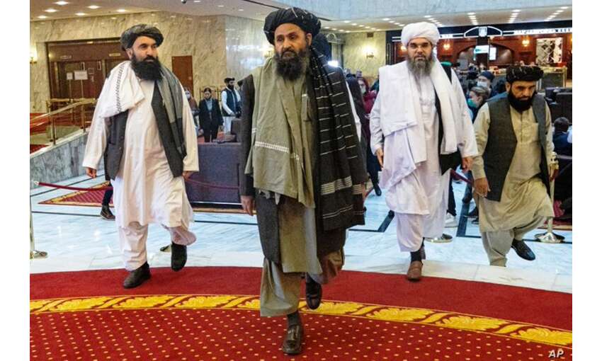 तालिबान ने अमेरिका को दिखाई आँख, कहा- 31 अगस्त तक अफगानिस्तान से हटाएं सेना