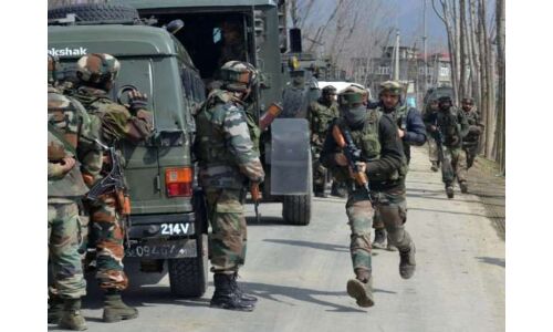 सोपोर में सुरक्षाबल और आतंकियों के बीच मुठभेड़, 3 आतंकी ढेर, तलाशी अभियान जारी