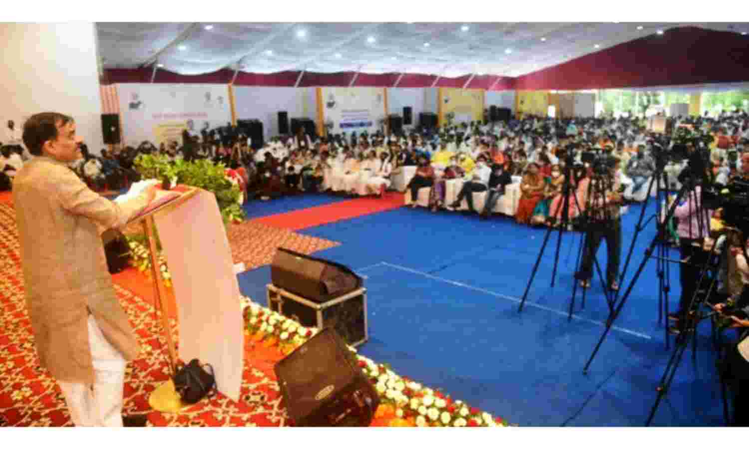 कांग्रेस योजनाबद्ध तरीके से प्रदेश का माहौल बिगाड़ रही, सतर्क रहें लोगः वीडी शर्मा