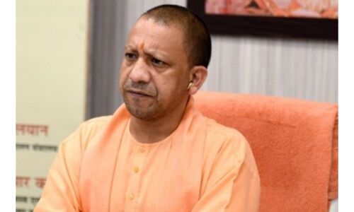 मुख्यमंत्री ने बाढ़ प्रभावित क्षेत्रों में निगरानी बढ़ाने और राशन के वितरण के दिए निर्देश मुख्यमंत्री ने बाढ़ प्रभावित क्षेत्रों में निगरानी बढ़ाने और राशन के वितरण के दिए निर्देश