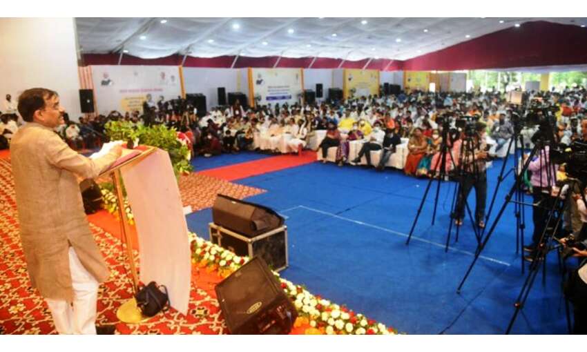 कांग्रेस योजनाबद्ध तरीके से प्रदेश का माहौल बिगाड़ रही, सतर्क रहें लोगः वीडी शर्मा