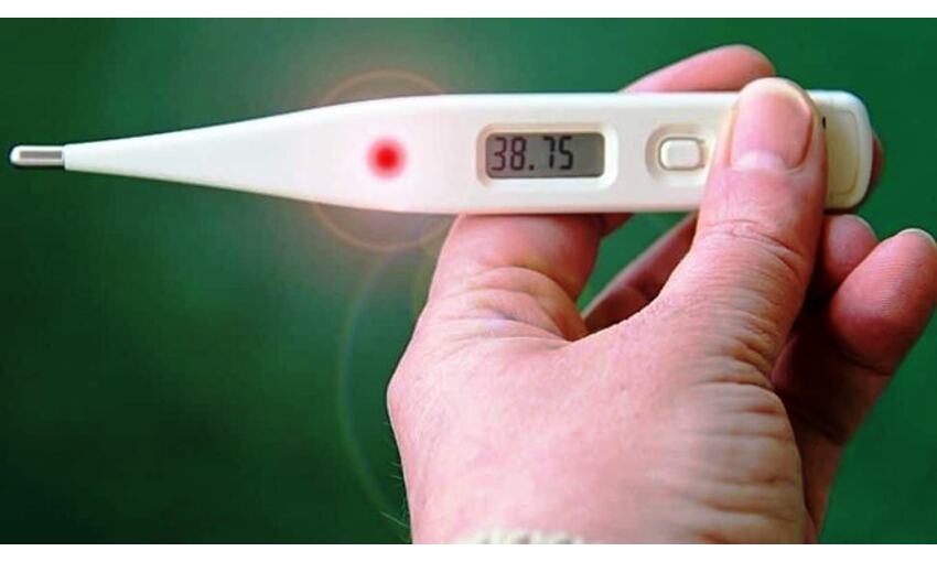 उप्र में वायरल बुखार ने बरपाया कहर, अस्पतालों के बाहर लगी लंबी कतार उप्र में वायरल बुखार ने बरपाया कहर, अस्पतालों के बाहर लगी लंबी कतार