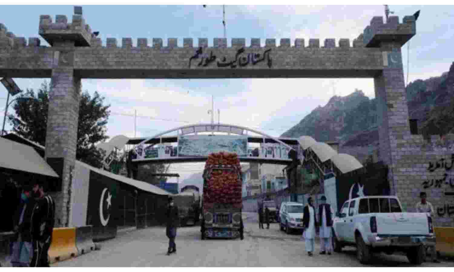 पाकिस्तान ने खोली तोरखम की सीमा, अफगान नागरिकों को दी प्रवेश की अनुमति