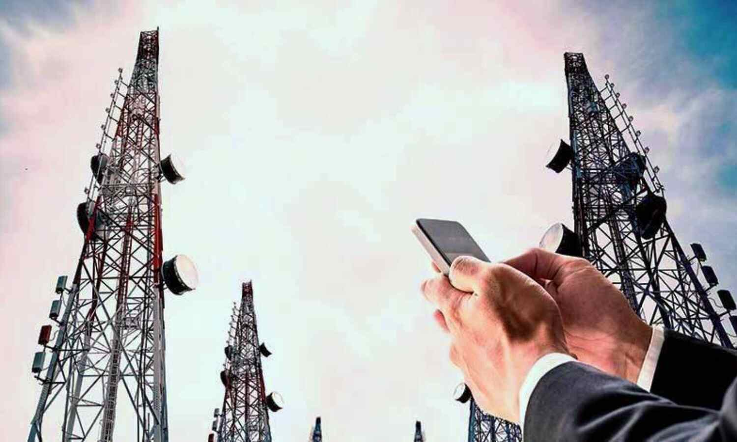 टेलीकॉम सेक्टर में रोजगार, विकास, प्रतिस्पर्धा और उपभोक्ता हित