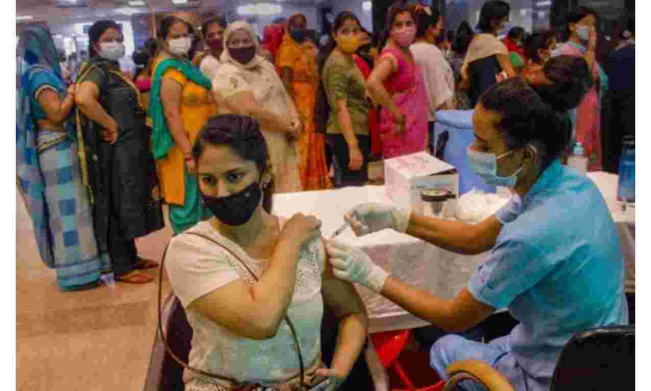 प्रधानमंत्री के जन्मदिन पर टीकाकाण का बना नया रिकार्ड, 2 करोड़ से अधिक को लगी वैक्सीन प्रधानमंत्री के जन्मदिन पर टीकाकाण का बना नया रिकार्ड, 2 करोड़ से अधिक को लगी वैक्सीन