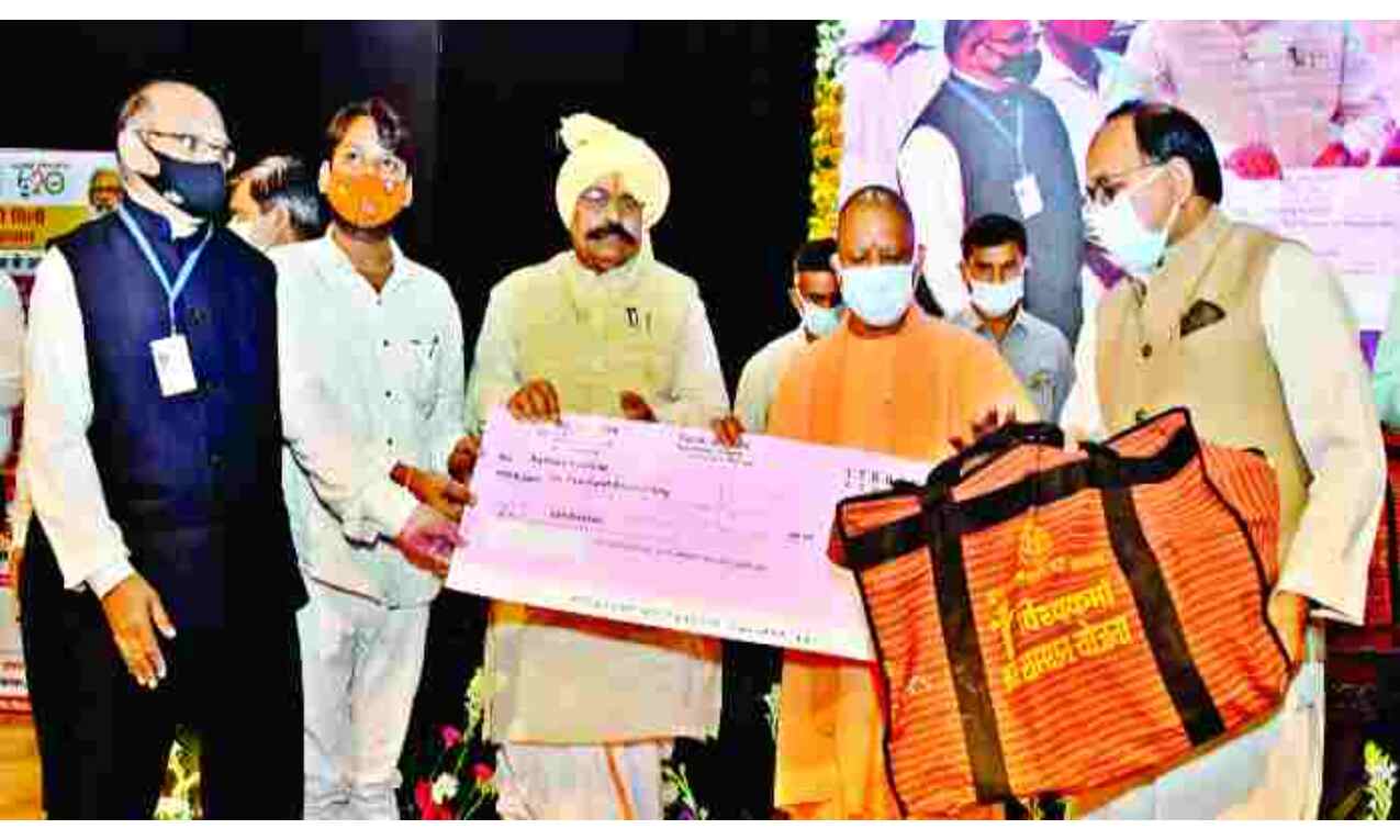 पिछली सरकारों की अदूरदर्शिता के कारण चीन जैसे नास्तिक देश मूर्ति भेज रहे थे : मुख्यमंत्री पिछली सरकारों की अदूरदर्शिता के कारण चीन जैसे नास्तिक देश मूर्ति भेज रहे थे : मुख्यमंत्री