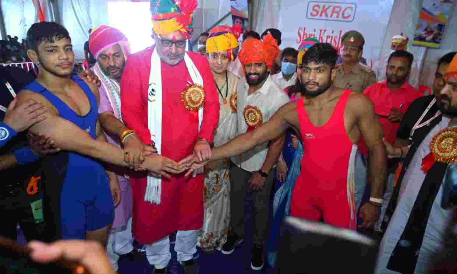 अमेठी में भी अब होंगी खेलकूद की सभी राष्ट्रीय प्रतियोगिताएं, केंद्रीय मंत्री स्मृति ईरानी एवं गिरिराज सिंह ने किया शुभारम्भ अमेठी में भी अब होंगी खेलकूद की सभी राष्ट्रीय प्रतियोगिताएं, केंद्रीय मंत्री स्मृति ईरानी एवं गिरिराज सिंह ने किया शुभारम्भ