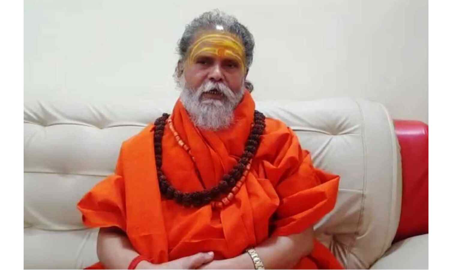 महंत नरेंद्र गिरि संदिग्ध परिस्थितियों में निधन, कक्ष से आठ पेज का सुसाइड नोट मिला