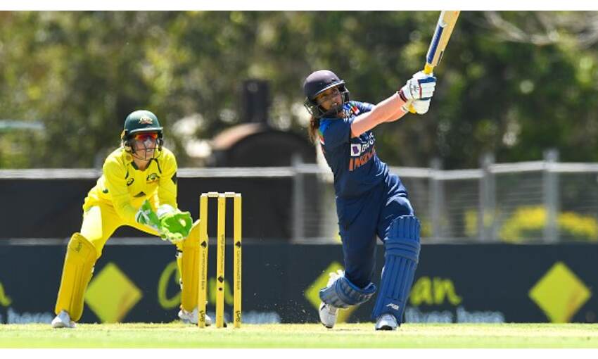 मिताली राज ने अंतरराष्ट्रीय क्रिकेट में पूरे किए 20 हजार रन