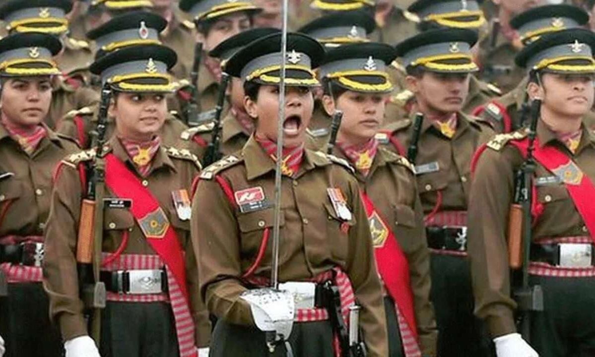 सुप्रीम कोर्ट का केंद्र को निर्देश, NDA की परीक्षा में इसी साल शामिल होंगी बेटियां