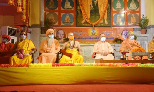 हर धार्मिक पीठ संस्कृत विद्यालय खोले, सरकार करेगी सहयोग - मुख्यमंत्री योगी आदित्यनाथ