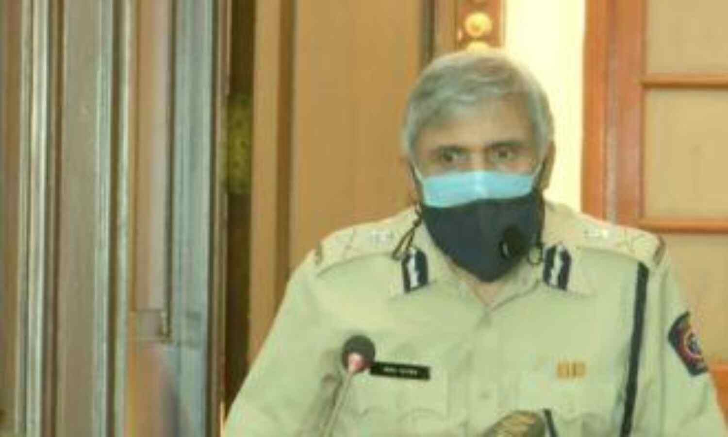 महाराष्ट्र सरकार का बड़ा फैसला, महिला पुलिसकर्मी 8 घंटे करेंगी काम