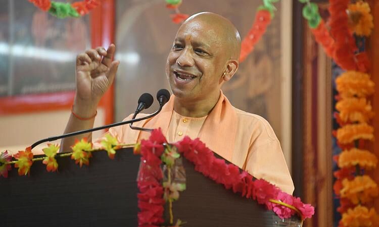 योग और आयुष हजारो वर्षों की विरासत, इसकी ताकत को पूरी दुनिया ने माना : योगी आदित्यनाथ योग और आयुष हजारो वर्षों की विरासत, इसकी ताकत को पूरी दुनिया ने माना : योगी आदित्यनाथ