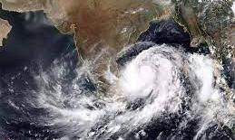 बंगाल की खाड़ी से उठ रहा चक्रवात गुलाब, ओडिशा और आंध्र प्रदेश के तट से टकराएगा