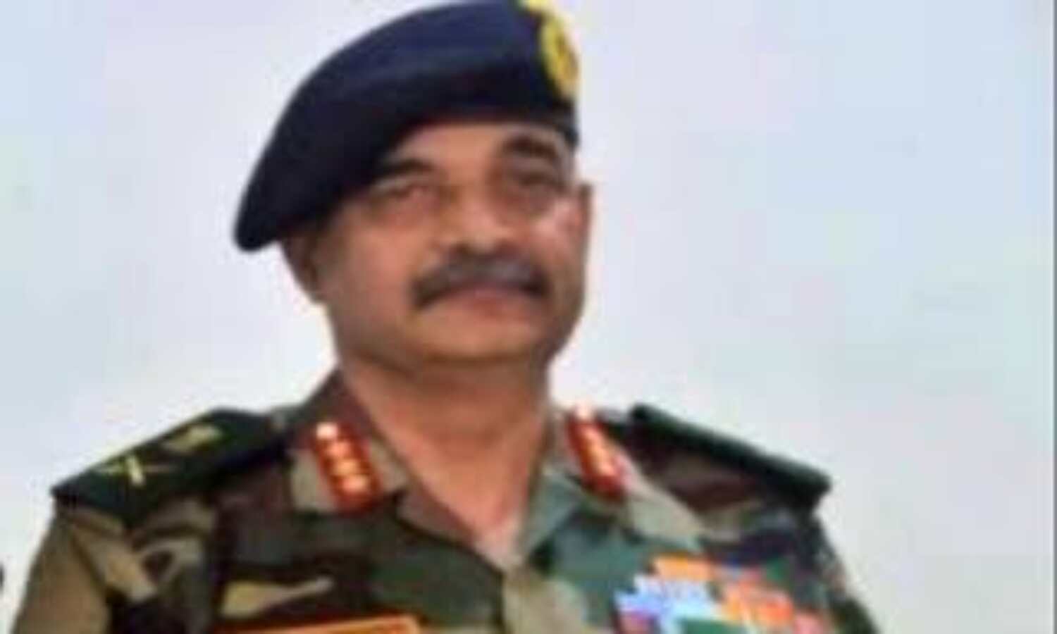 लेफ्टिनेंट जनरल नव के खंडूरी ने संभाली पश्चिमी कमान, जानिए इनके बारे में ...