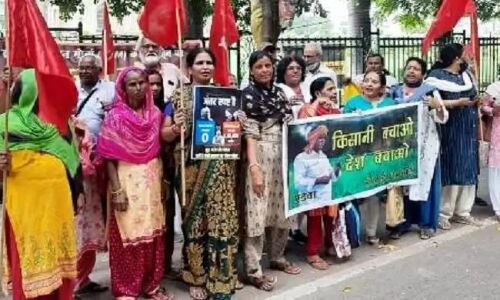 उप्र में भारत बंद बेअसर, कम संख्या में जुटे किसान, पुलिस से झड़प के बाद पीछे हटे