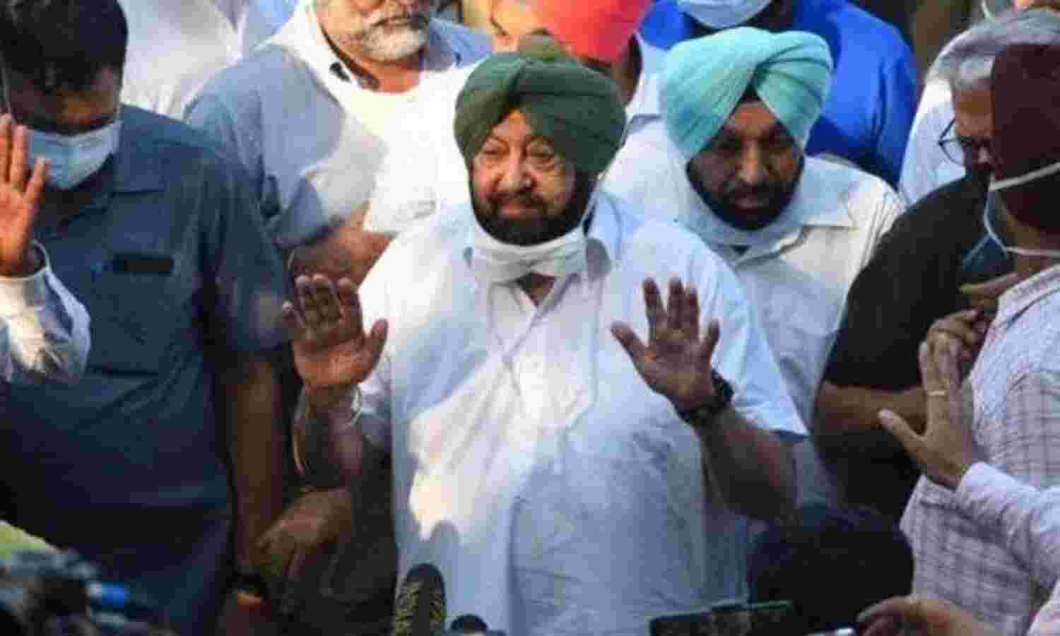 कैप्टन अमरिंदर सिंह पहुंचे दिल्ली, सिद्धू को बताया अस्थिर इंसान