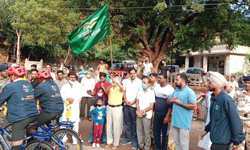 ITBP की साइकिल रैली को सांसद विवेक शेजवलकर ने हरी झंडी दिखाकर रवाना किया
