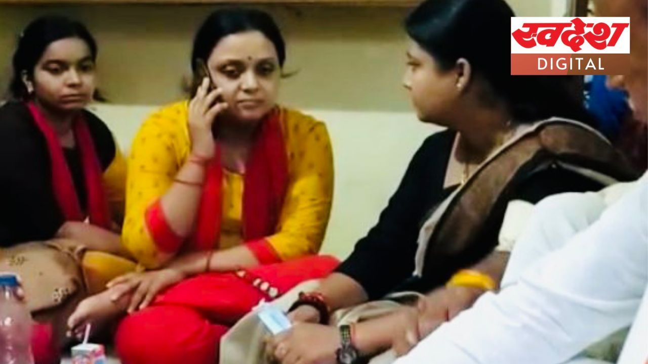 कानपुर: मृतक कारोबारी मनीष की पत्नी से प्रियंका गांधी ने फोन पर की बात