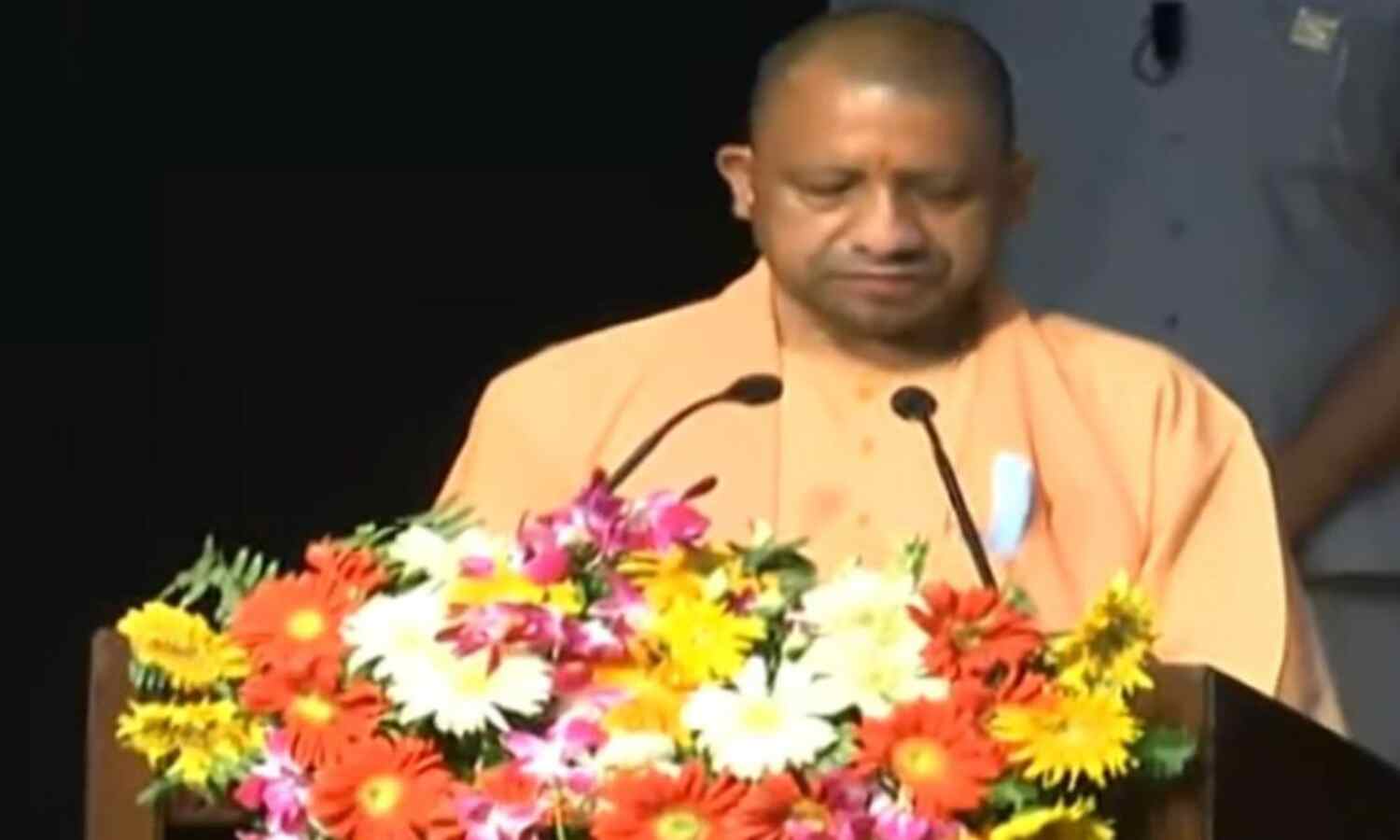 मुख्यमंत्री योगी आदित्यनाथ ने 1 लाख 51 हजार 215 छात्रों को बांटी छात्रवृत्ति