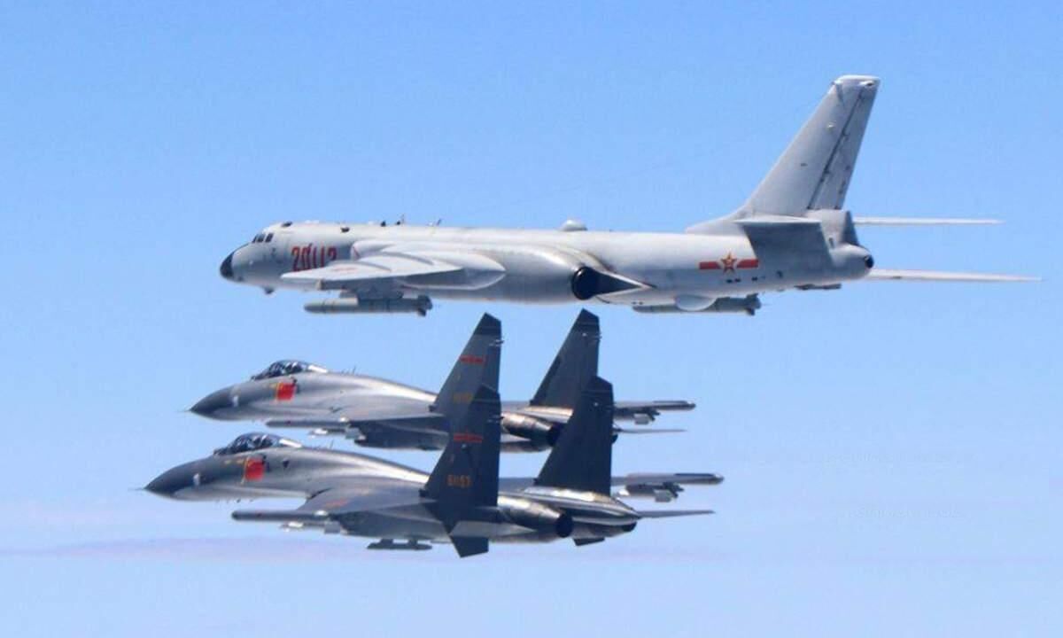 चीन ने हवा में दिखाई ताकत, सीमा पार कर भेजे 38 लड़ाकू विमान