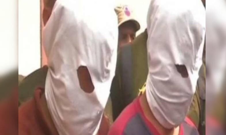 कुपवाड़ा में दो संदिग्ध आतंकी गिरफ्तार, 8 ग्रेनेड और एक पिस्तौल बरामद