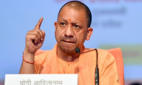 बवाल कर रहे विपक्ष को योगी का जवाब, 5 सदस्यीय दल को लखीमपुर जाने की दी अनुमति