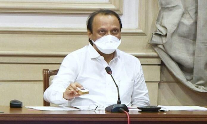 उपमुख्यमंत्री अजित पवार की बहनों की चीनी मिलों पर आयकर का छापा