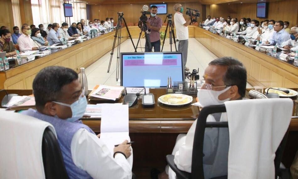 शिक्षा नीति पर यूपी का बेहतरीन रिपोर्ट कार्ड