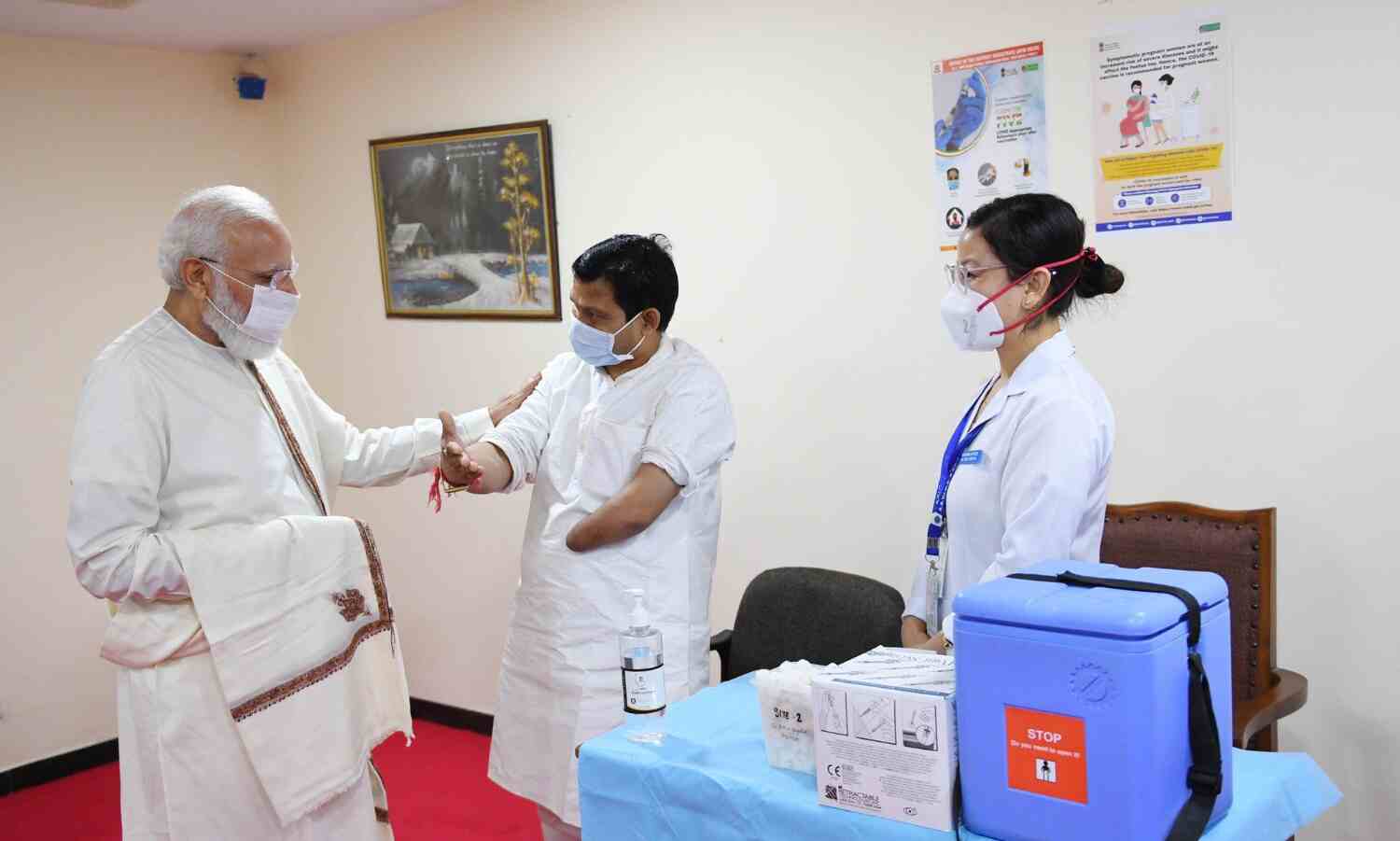 वाराणसी के अरुण को लगा 100वां डोज, प्रधानमंत्री ने उपलब्धि पर कही ये बात... वाराणसी के अरुण को लगा 100वां डोज, प्रधानमंत्री ने उपलब्धि पर कही ये बात...