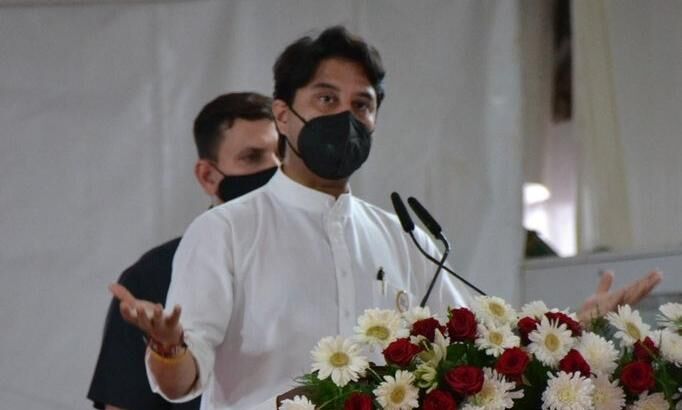 मप्र के कांग्रेस नेता के इस बयान पर भड़के ज्योतिरादित्य सिंधिया