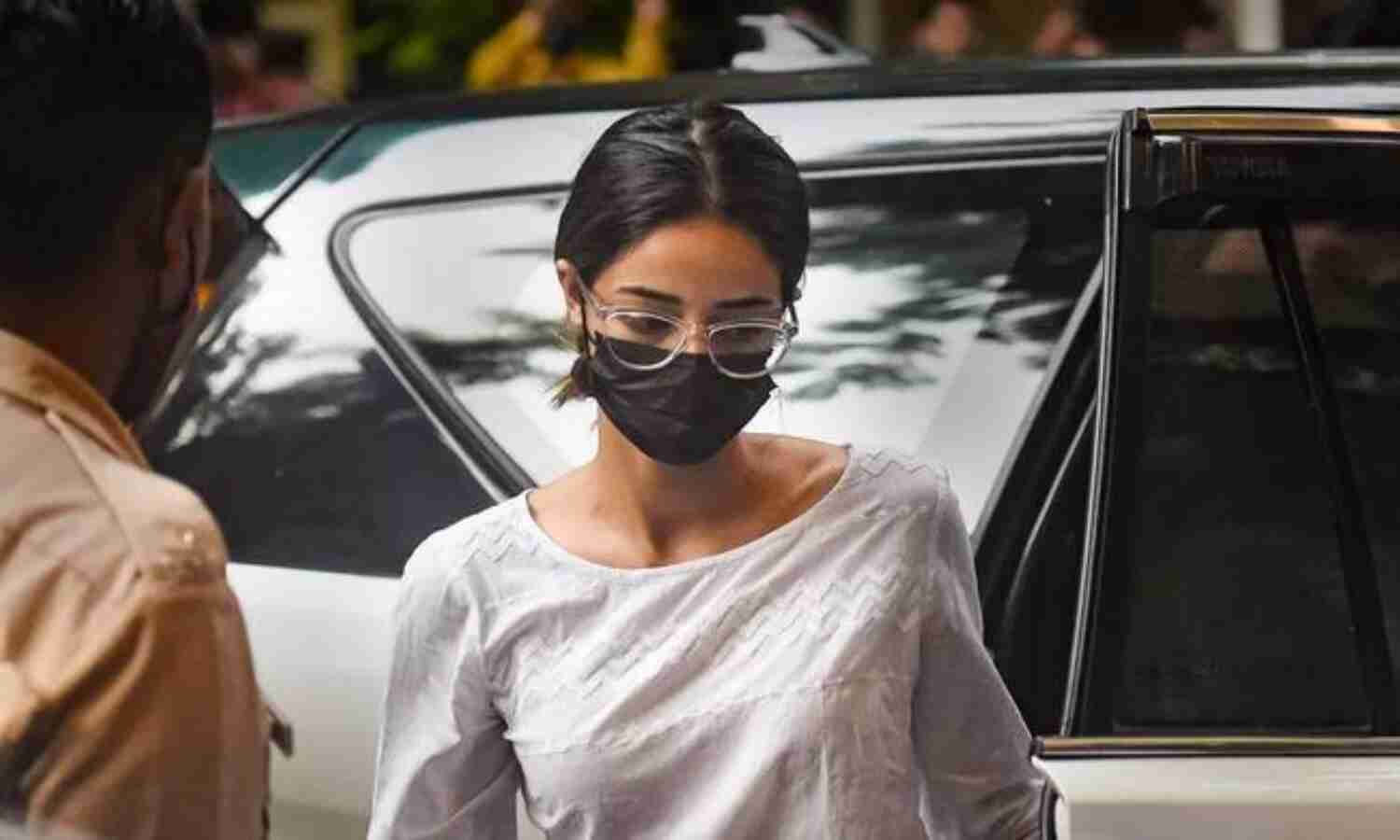 NCB निदेशक अभिनेत्री अनन्या पांडे की गलती से हुए नाराज, फिर कही ये बात...