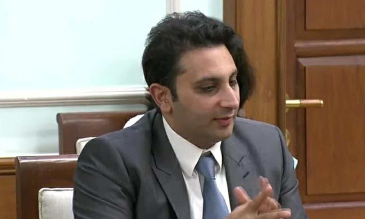 प्रधानमंत्री के कुशल नेतृत्व के बिना भारत 1 डोज भी नहीं बना पाता : पूनावाला प्रधानमंत्री के कुशल नेतृत्व के बिना भारत 1 डोज भी नहीं बना पाता : पूनावाला