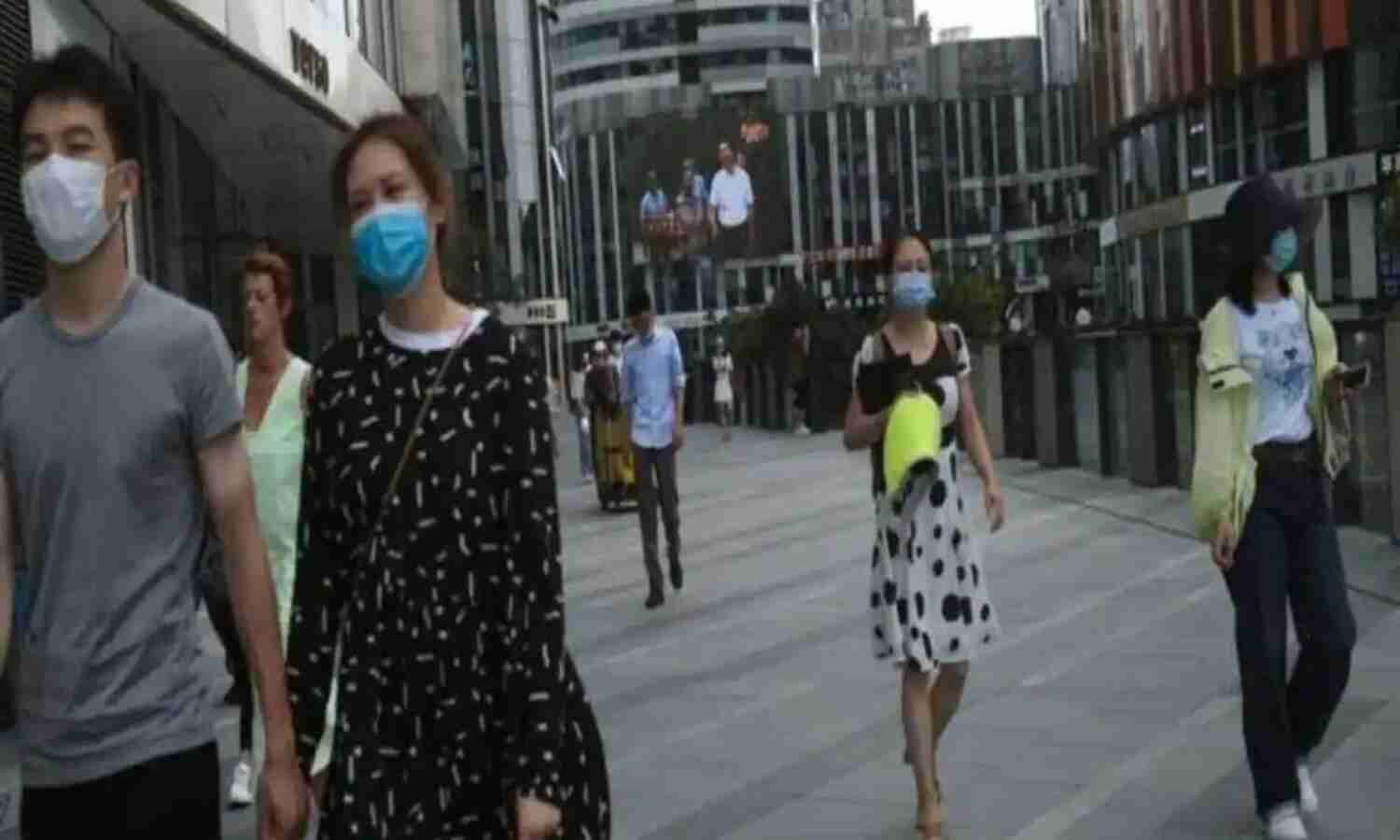 चीन में लॉकडाउन रिटर्न, 11 प्रांतों में बढ़ा कोरोना कहर