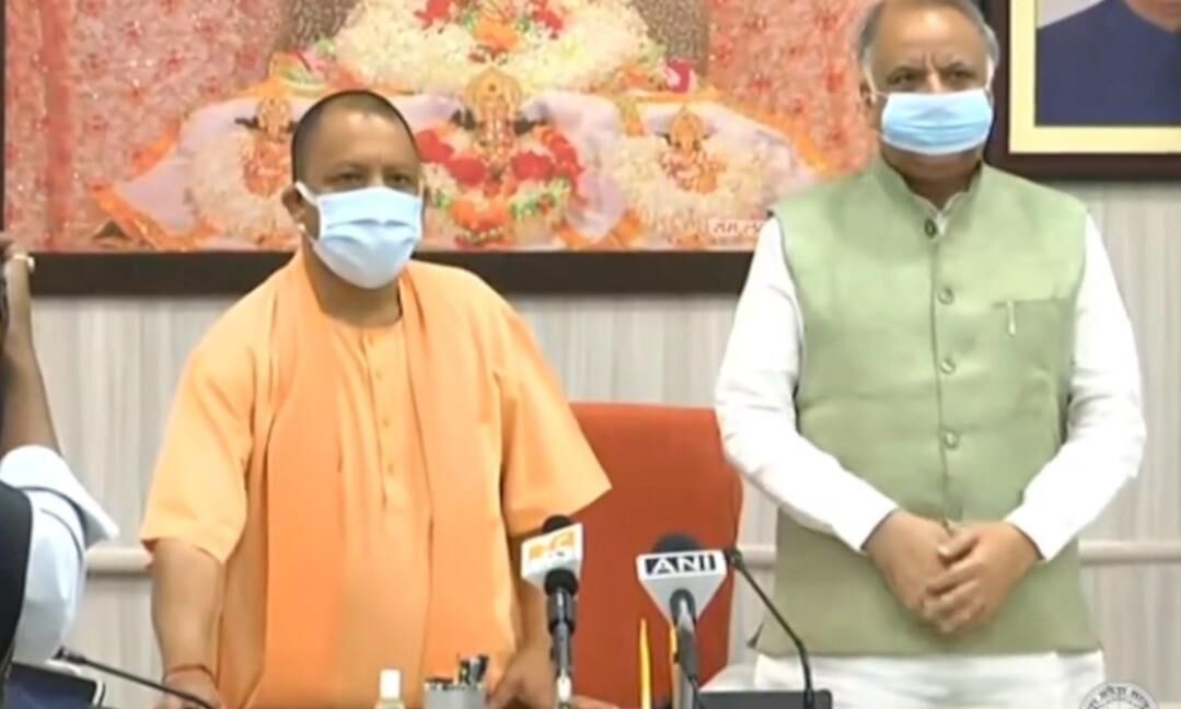 योगी आदित्यनाथ का तंज, देश में आतंकवाद कांग्रेस की तुष्टिकरण की नीति का परिणाम योगी आदित्यनाथ का तंज, देश में आतंकवाद कांग्रेस की तुष्टिकरण की नीति का परिणाम