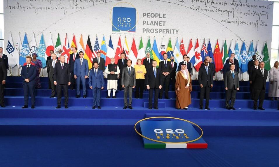 प्रधानमंत्री मोदी ने G20 शिखर सम्मेलन में विश्व नेताओं के साथ की मुलाकात